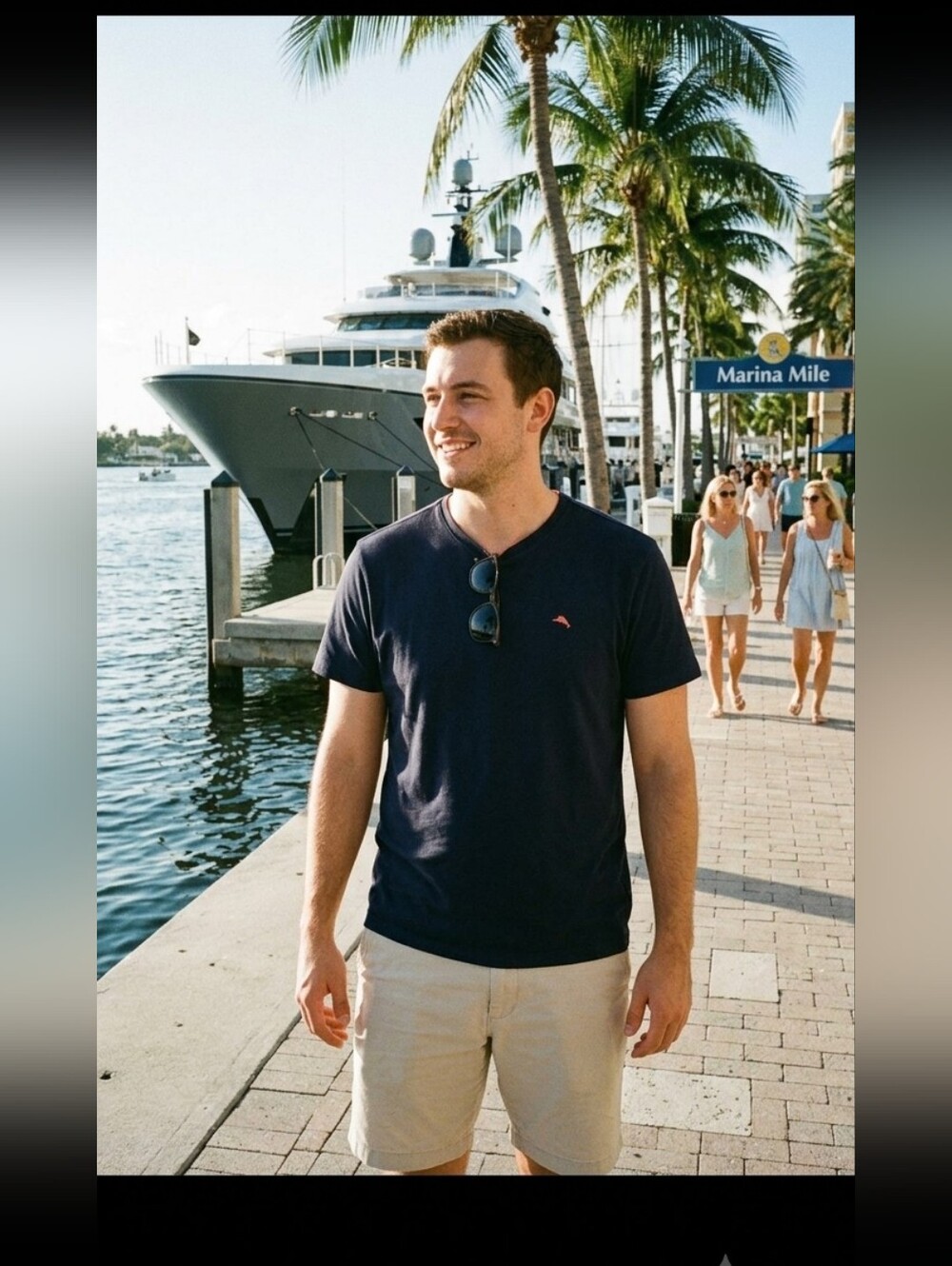 Tommy Bahama Navy Tee 95% Cotton